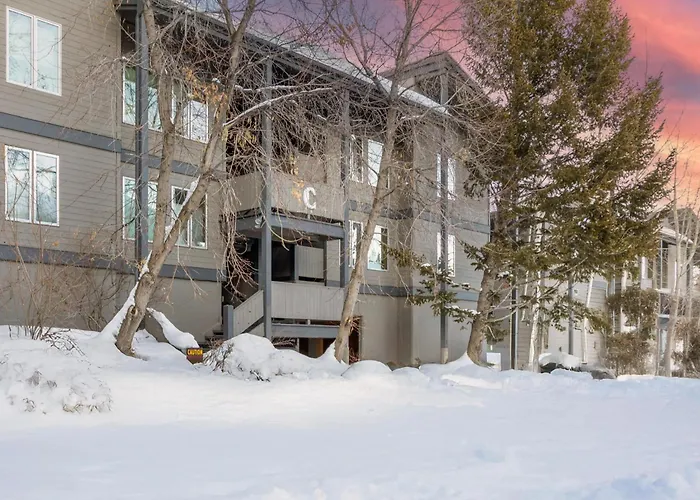 Abode At Sundance